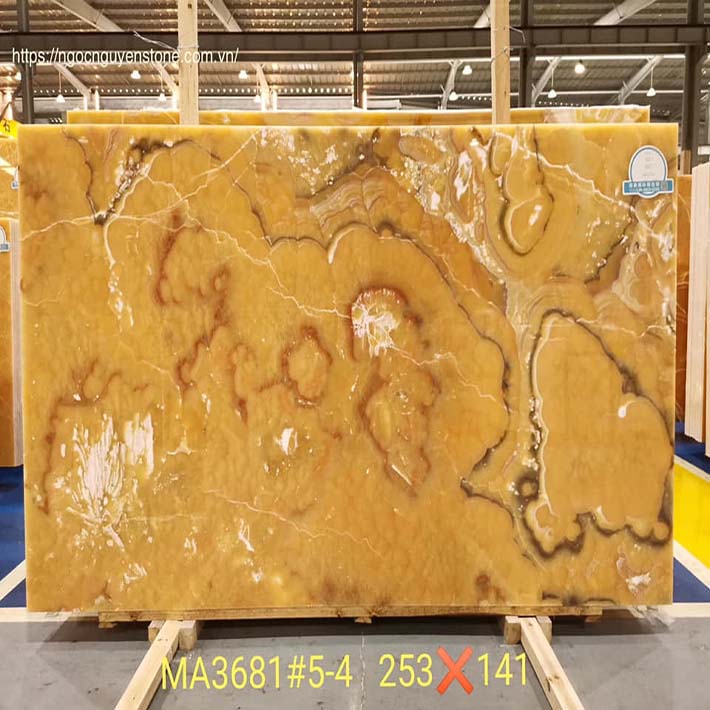 gia-da-hoa-cuong-vang-2151